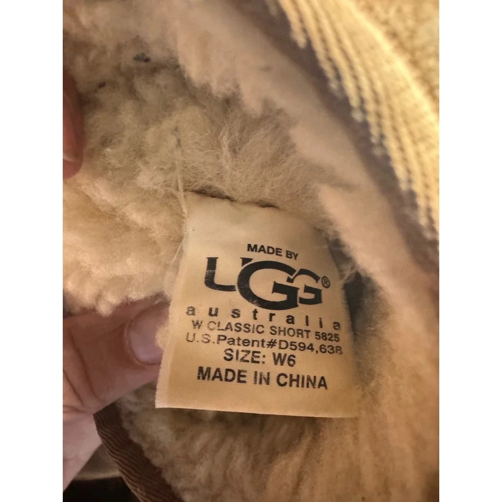 UGG Australia‎ Classic Short 5825 Brown Suede Leather Shearling Winter Boots W6